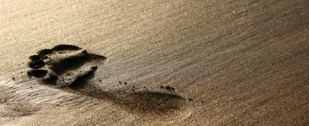 images_impermanence_ephemeral_footprint-in-gold-sand-e1514585820519.jpg